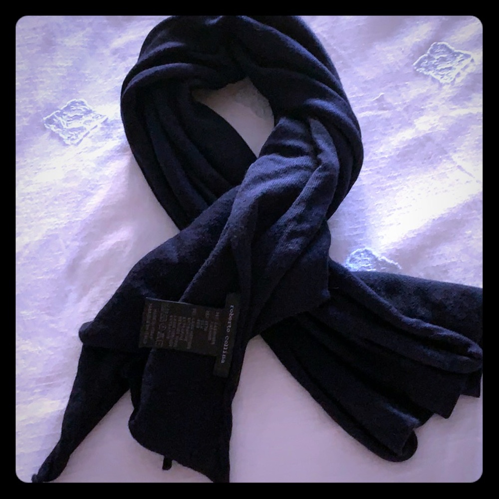 Navy light weight merino wool scarf very soft